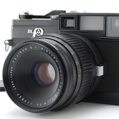 Fuji Fujica G690 Film Camera Fujinon 100mm F3.5 Lens