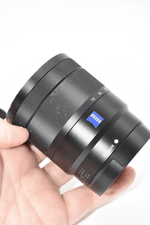 Sony E Zeiss Vario-Tessar 16-70mm F/4 ZA OSS SEL1670Z Lens 3